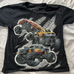 Big Movers brand boys size 7 T-shirt